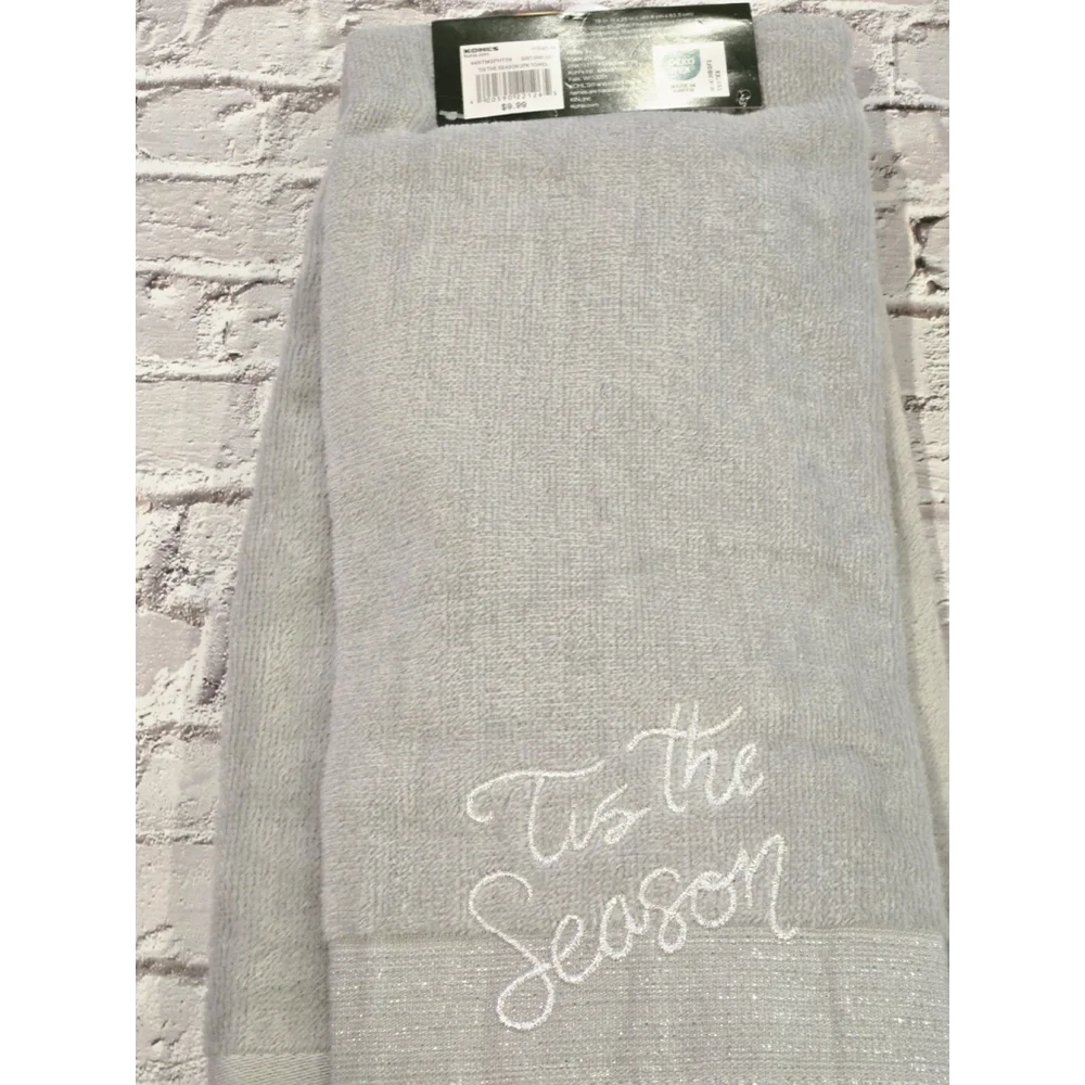 St Nicholas Square Essentials,2 Set Hand Towels, Tis The Season, NWT
